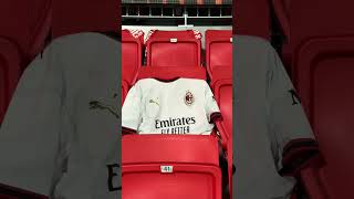 Abbiamo tutto quello che ci serve ❤️🖤