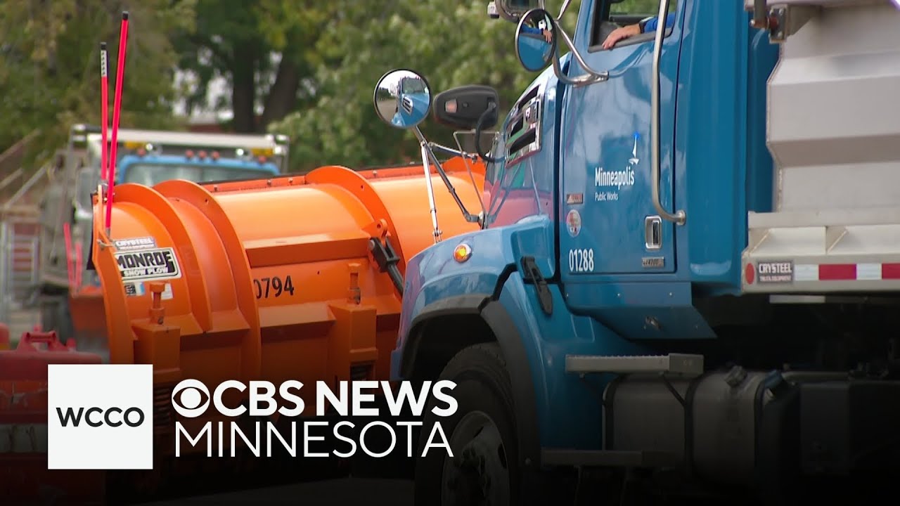 Minnesota’s snowplow drivers are already preparing for winter - YouTube