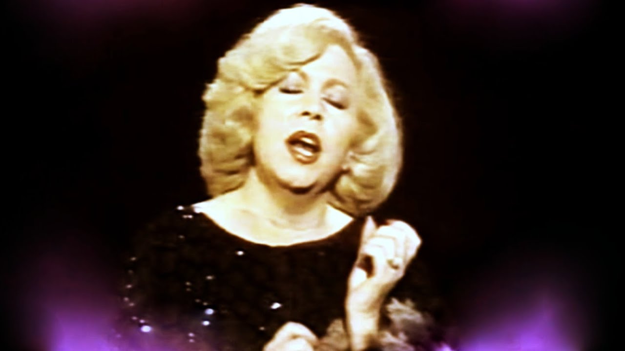 ESTELA RAVAL ♪ AMAR, AMARTE ASÍ (Espectacular A MIS AMIGOS Por ATC) 1979 ♪ Exclusivo