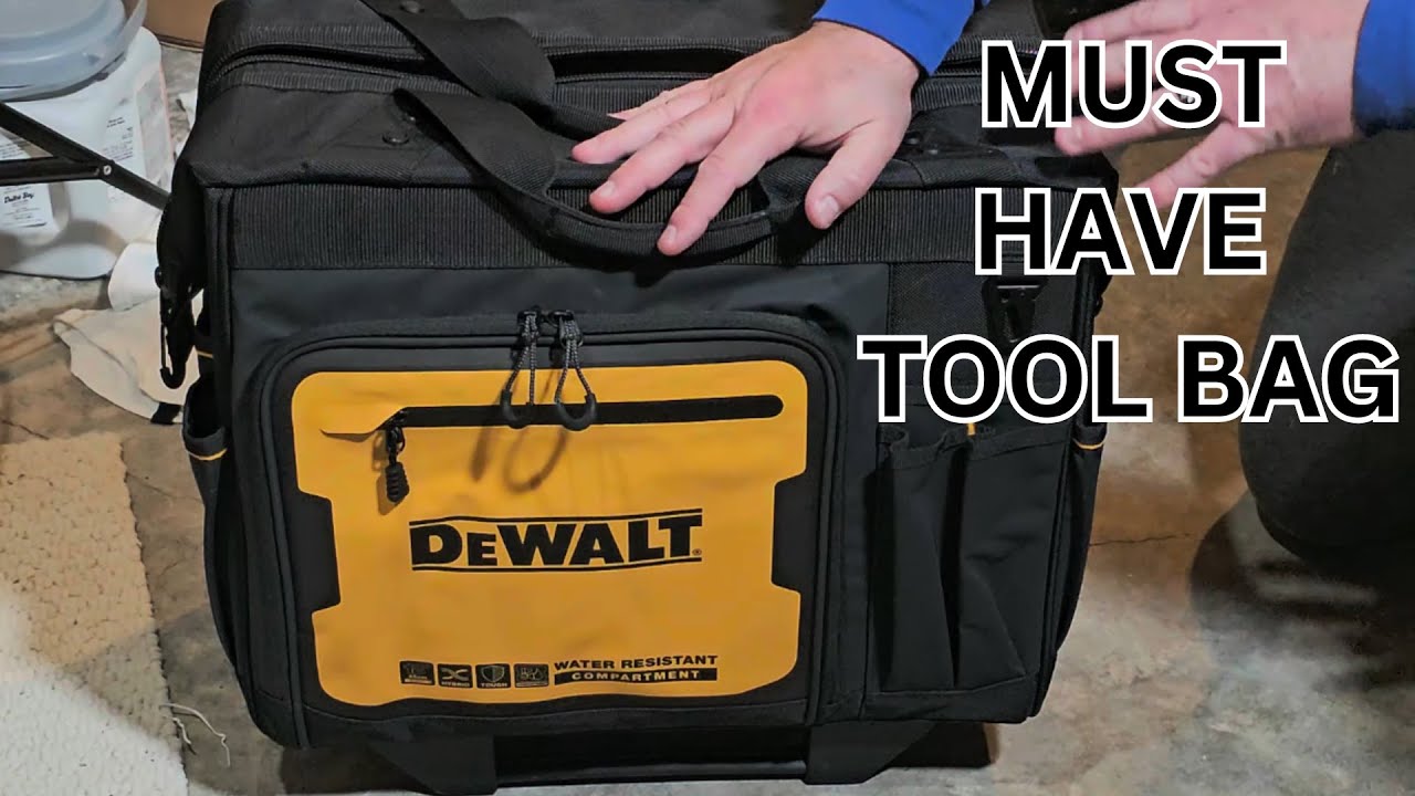 Dewalt 18inch roller bag
