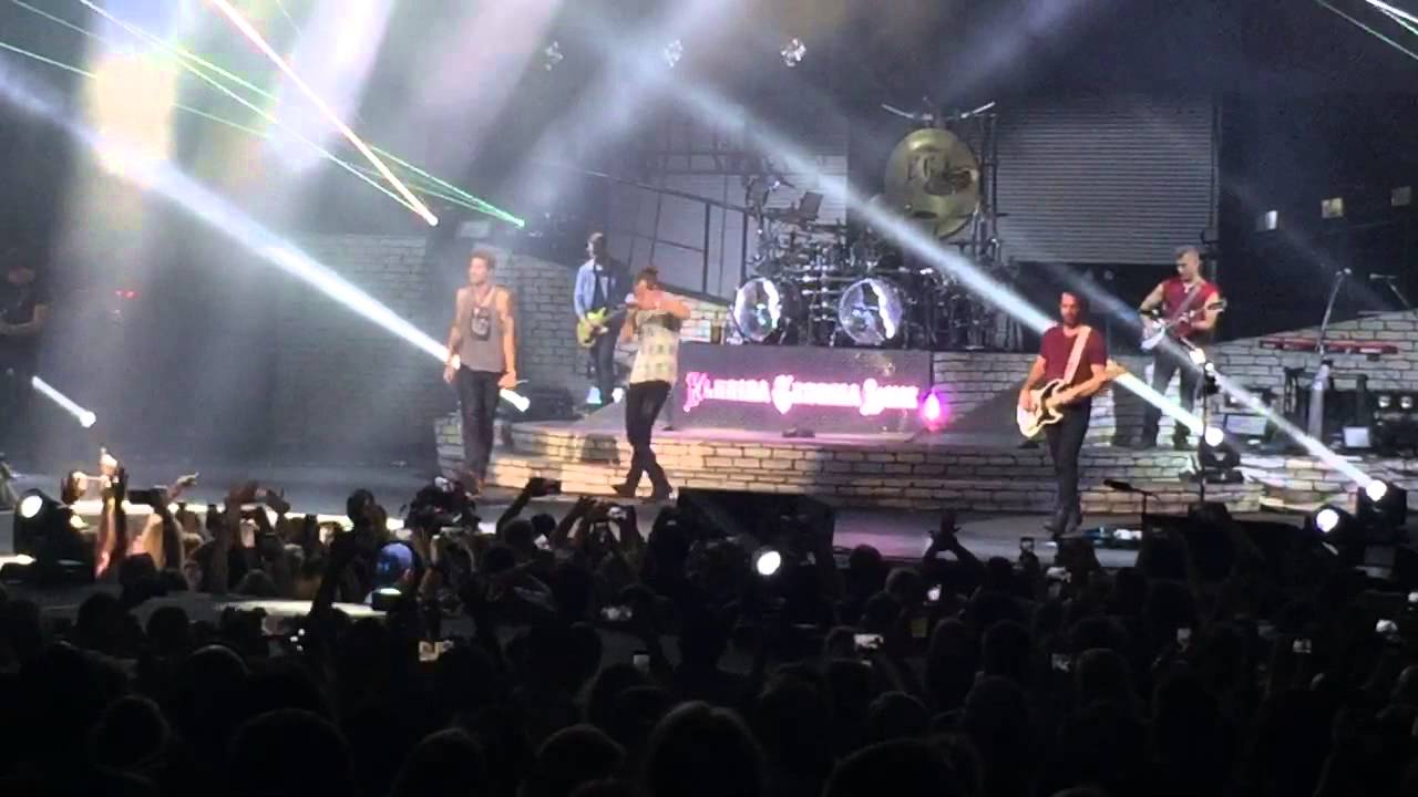 Phoenix AZ Florida Line "Every Night" live in RI opening song