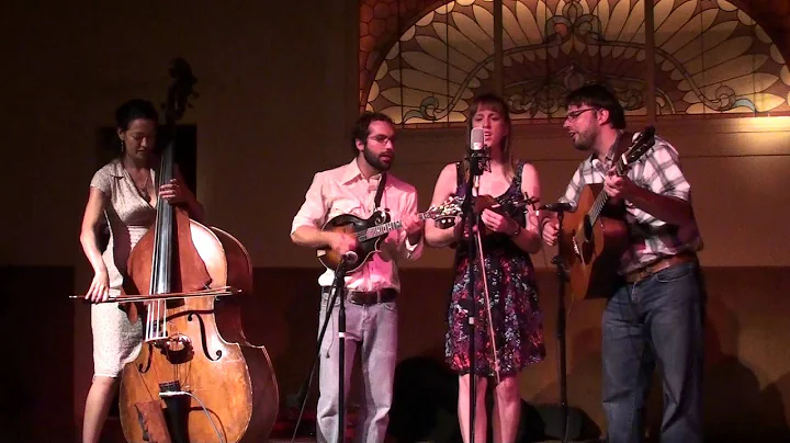 Wayward Vessel perform "Little Girl" by Julie Schm...