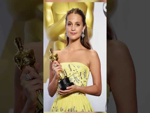Alicia Vikander Biography