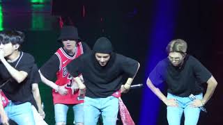 181003 BTS (방탄소년단) Anpanman V Focus @ LOVE YOURSELF in CHICAGO DAY 2 | 뷔 Anpanman 직캠