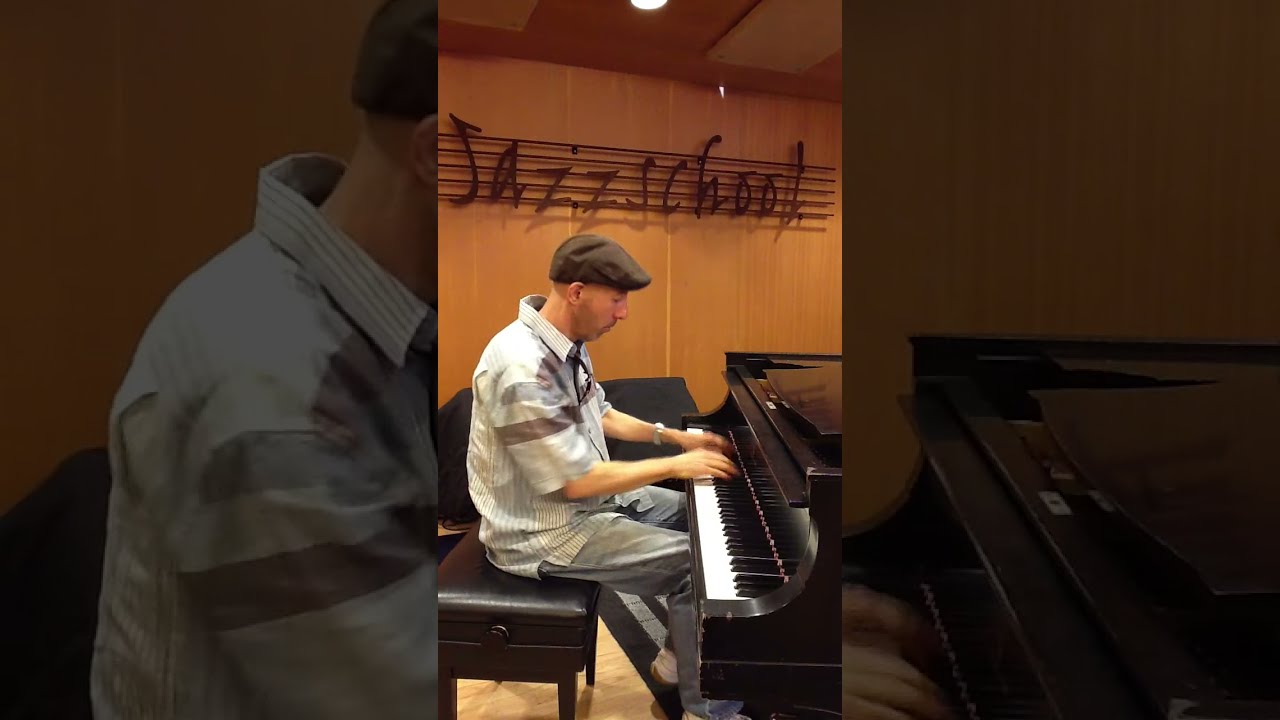 Ben Flint Playing Stride Piano, Bye-Yah