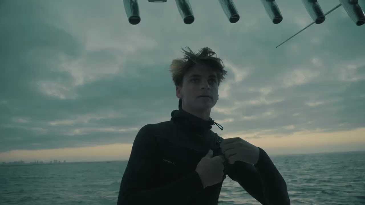 Before heading to high school, Holland Vierling gets in a few turns. #flated #airstorage 