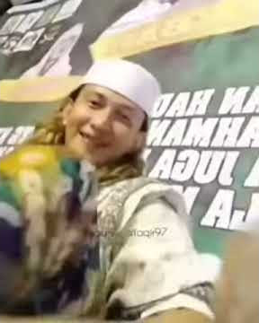 Habib Bahar Bin Smith              senyuman indah