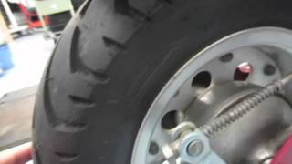 ホンダ・モンキー　3.00-8　バトラックス・BT-390 装着後の空気圧補充　ご来店。　【東京都八王子市】