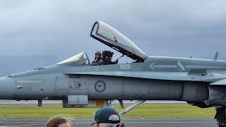 F18 classic hornet last ever RAAF display - wings over Illawarra 2021