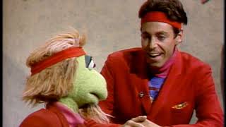 Gary Gnu & Speed Reader Book Review "Freaky Friday" from TGSC ep 106 The Great Space Coaster