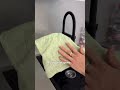 Fingerabdrücke auf Hochglanzfronten – ein Wisch & sauber | Mikrofaser Putztücher Rolle