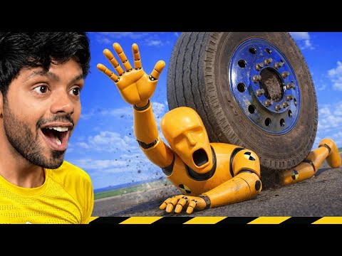 REACTING TO EXTREME CAR CRASHES VS DANGEROUS OBJECTS - BeamNG 
