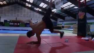 Elbowtrack in Slow Motion | Pave