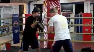 BRADLEY SAUNDERS PAD WORKOUT WITH SEAMUS MACKLIN @ MGM MARBELLA
