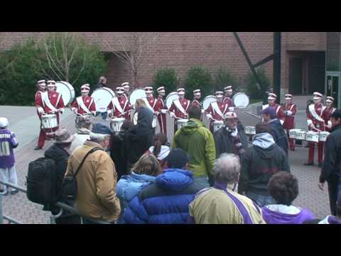 UW and WSU Drumlines at 2009 Apple Cup UW and WSU Drumlines at 2009 Apple Cup