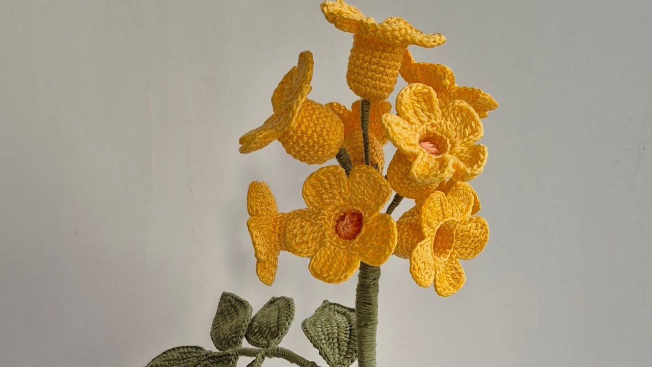 Crochet Trumpet Flower Tutorial 🌸✨آموزش بافت  گل شیپورطلایی با قلاب‌بافی 🌼✨قسمت اول