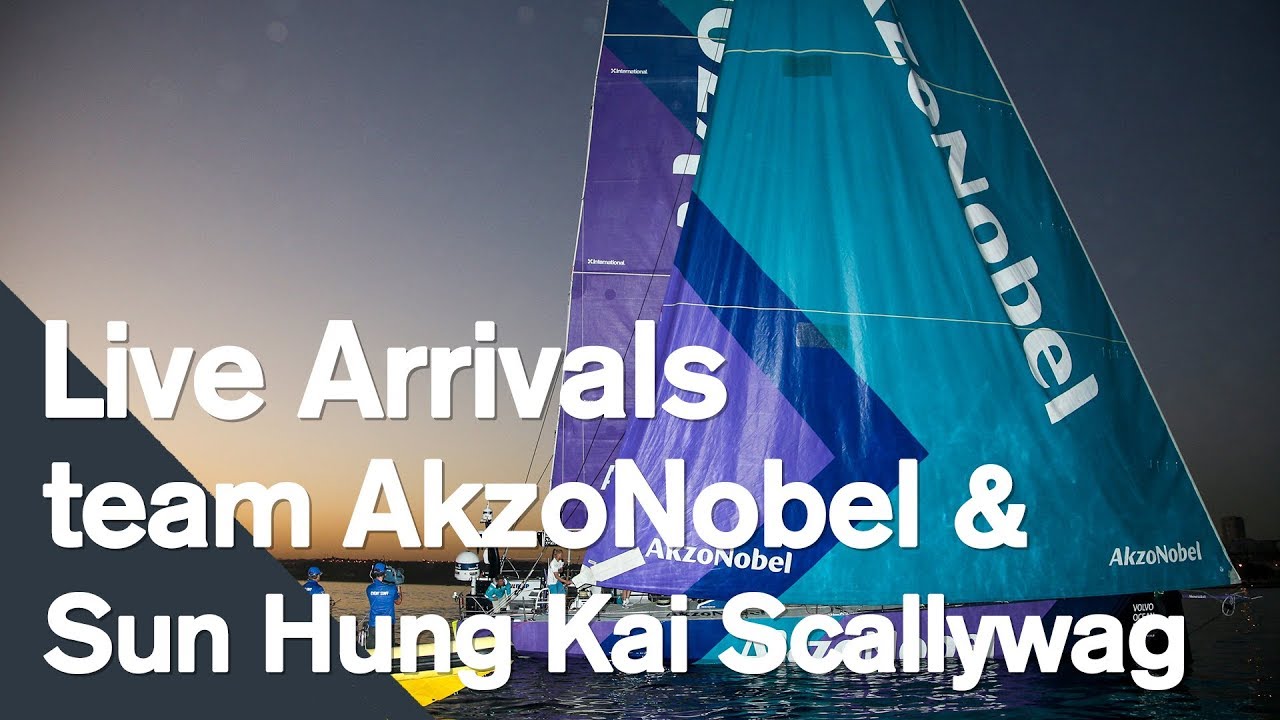 Team AkzoNobel and Scallywag complete Leg 1 of the 2017-18 edition