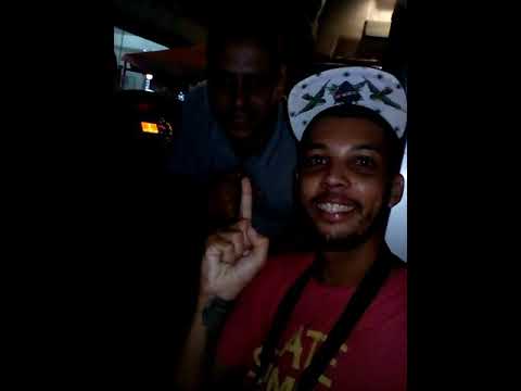Poeta dos caminhoneiros juntamente jalber da feira