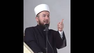 Mos rrej - Hoxhë Qëndrim Jashari