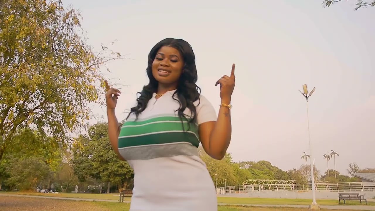 Watch Oheneba Grande - Dw3 (Visualizer) on YouTube Watch Oheneba Grande - Dw3 (Visualizer) on YouTube