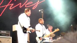 The Hives - Main Offender (Live at Sonisphere Hultsfred, 07/18/09)