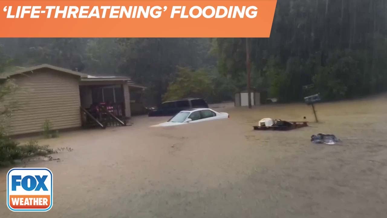 Flash Flooding Submerges Roads, Cars In Summerville, Georgia - YouTube