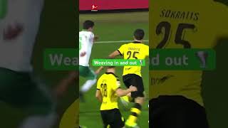 How many nutmegs do you count?!?! #soccer #bundesliga #nutmegs