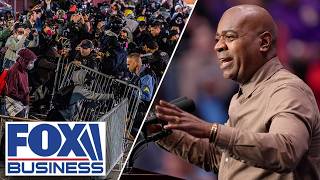 Newark mayor announces lawsuit in effort to shut down ICE facility