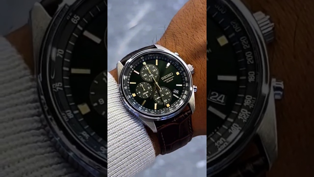 Seiko Chronograph Classy Green Dial Leather Luxurious Men's Watch 