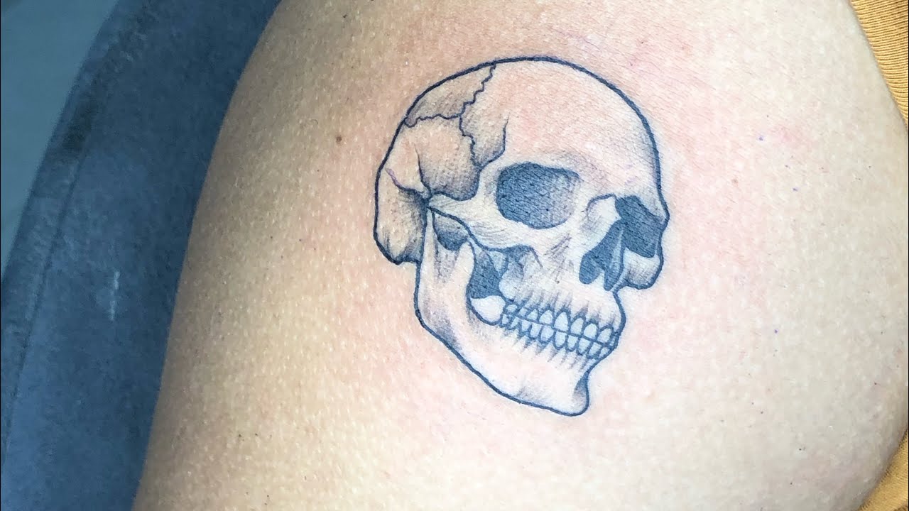 SKULL TATTOO
