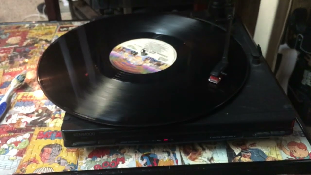 Kenwood P100 playing Flashdance soundtrack (2016) YouTube