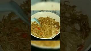 My Mom Tries To Make Noodles shorts