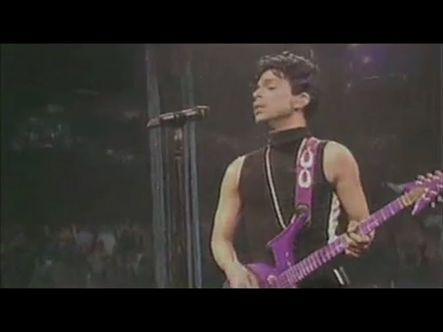 Prince - Purple Rain Live at Staples Center in LA 2004 REMASTERED AUDIO class=