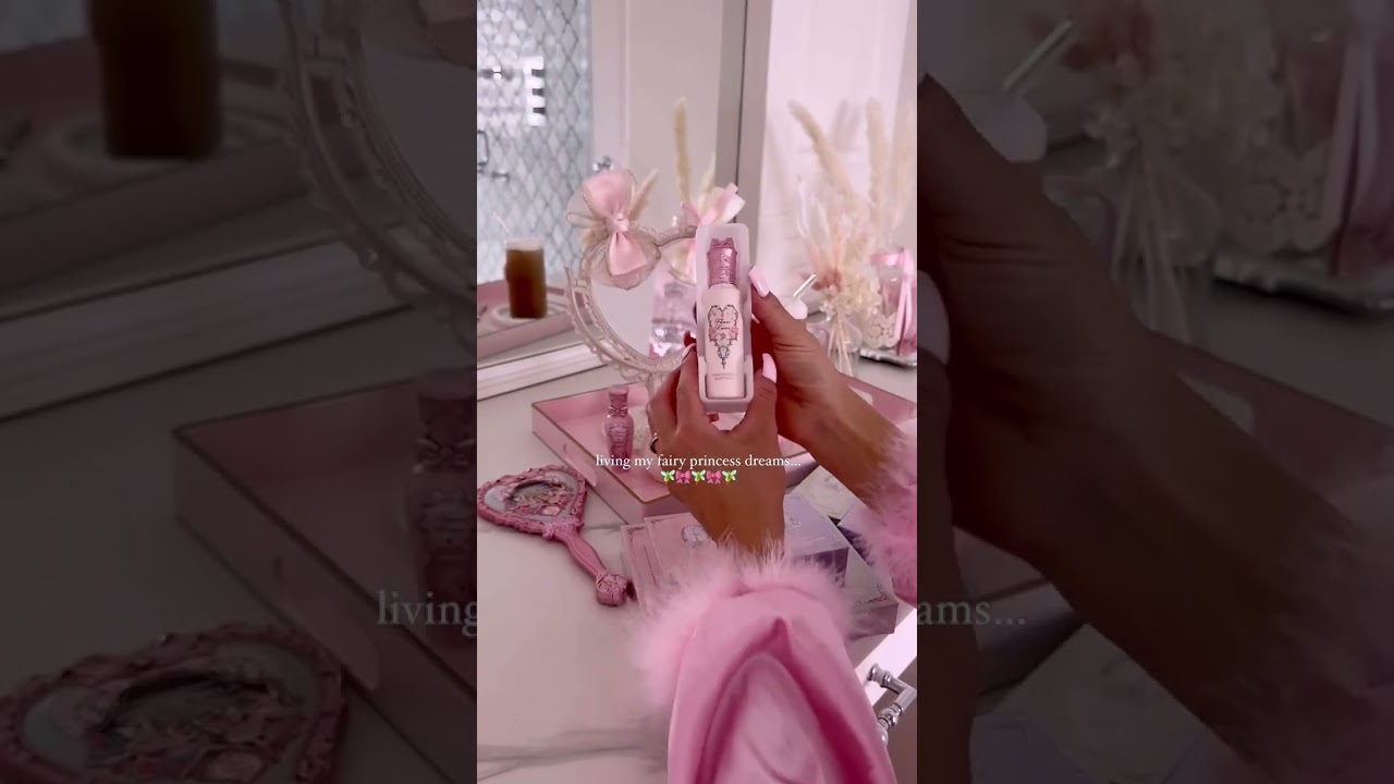 Transforming the vanity into a fairyland with our Midsummer Fairytales! 📦💖(©️:@slmissglam)