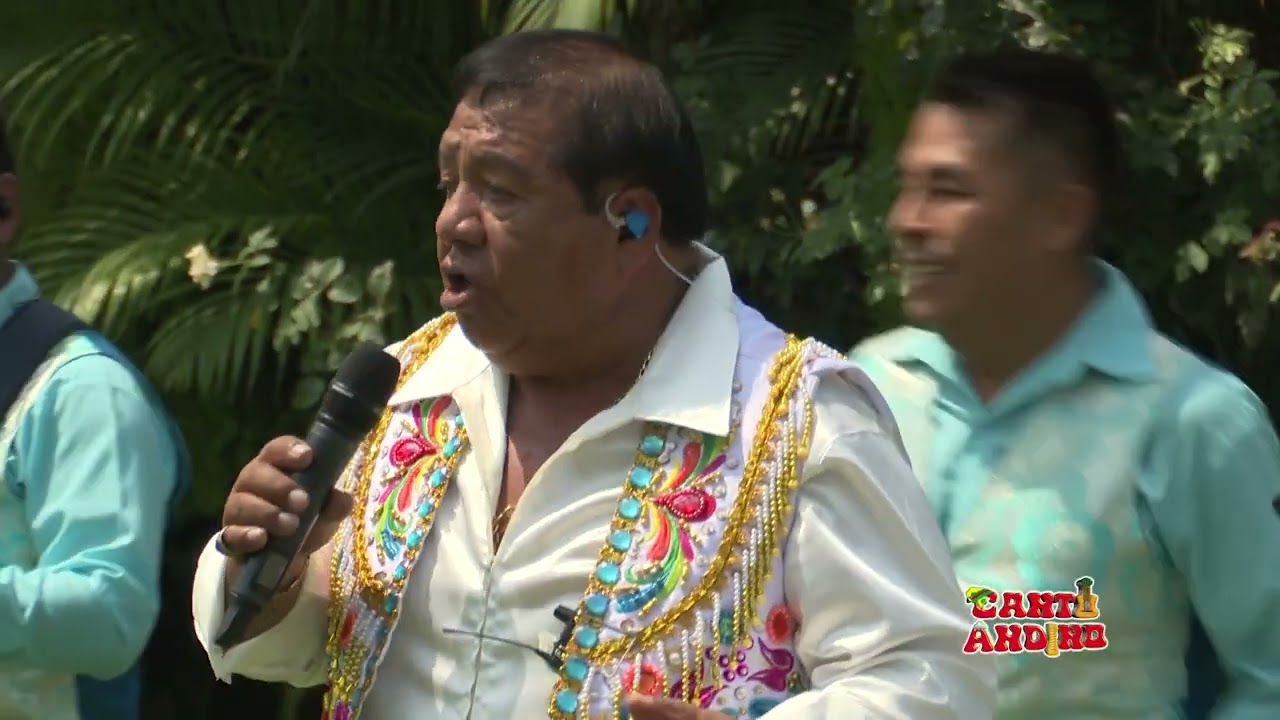 PEREGRINA DEL RIMAC & ANTONIO BALDEÓN . TEMA: LA ROSA BLANCA