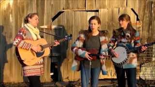 O Come O Come Emmanuel // Bluegrass Christmas Music Video by The McKinney Sisters chords