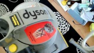 dyson dc01 review