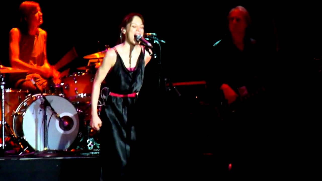 Fiona Apple - A Mistake @ The Borgata Atlantic City 3/24/2012