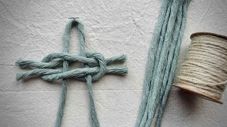 SIMPLE Macrame CHRISTMAS Tree Ornament - DIY Christmas Tree Ornament Tutorial