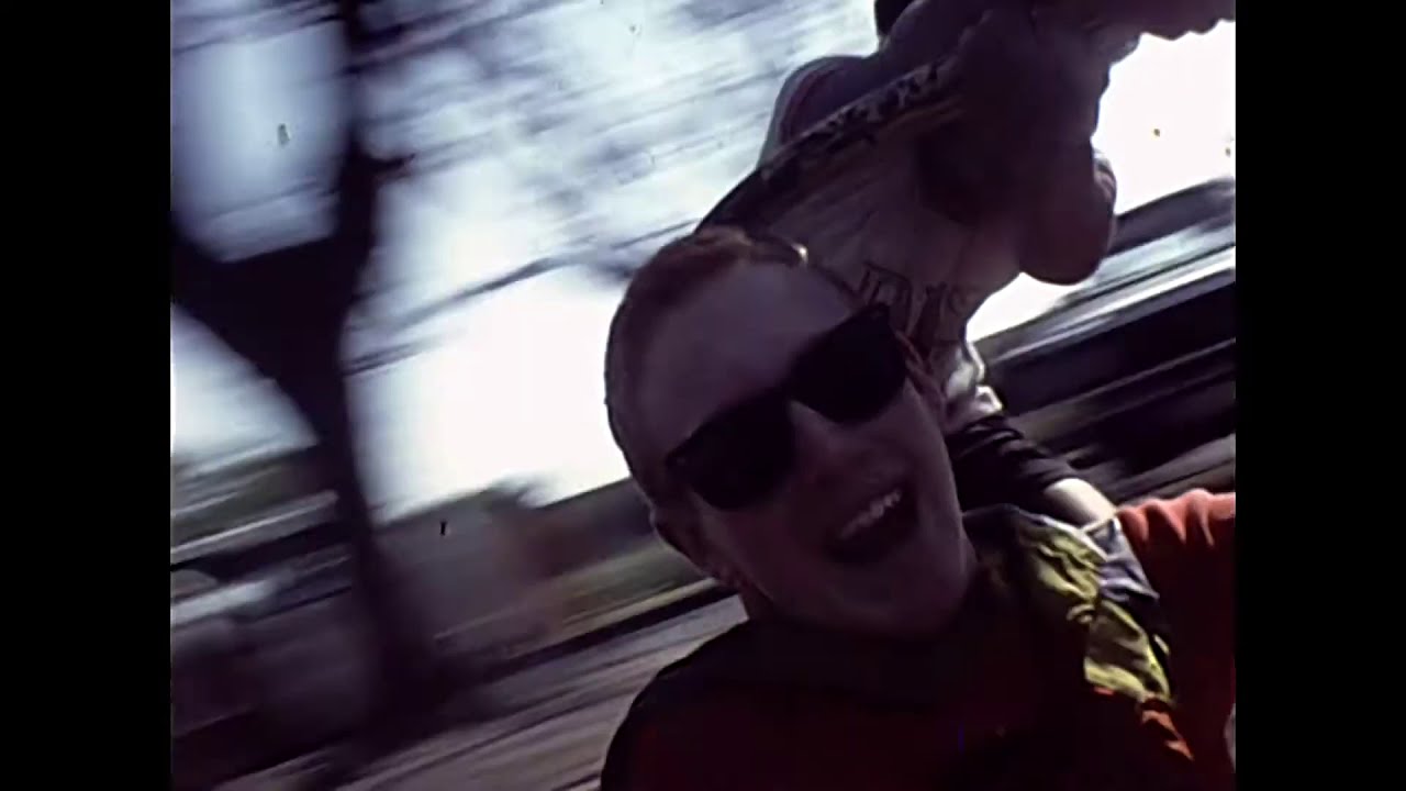 Tangled Shoelaces - Bordumb (Official Music Video)