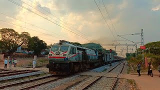 Gandhidham-Bengaluru Express with Steel livered WDP4D skips Kadur with Smoke!EMD of Indian Railways