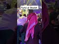 Turki al Sheikh ringside telling Hamzah Sheeraz the score cards during fight