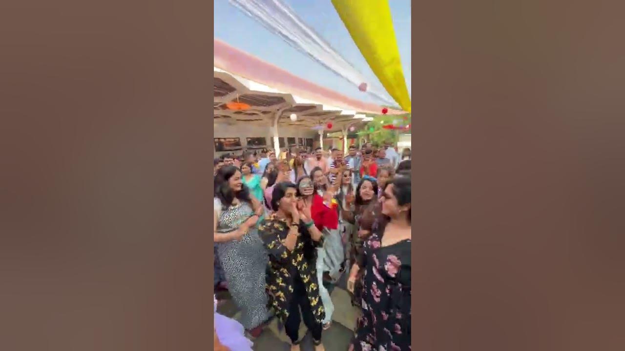 Hosting pool party-Anchor Shivani Singh - YouTube