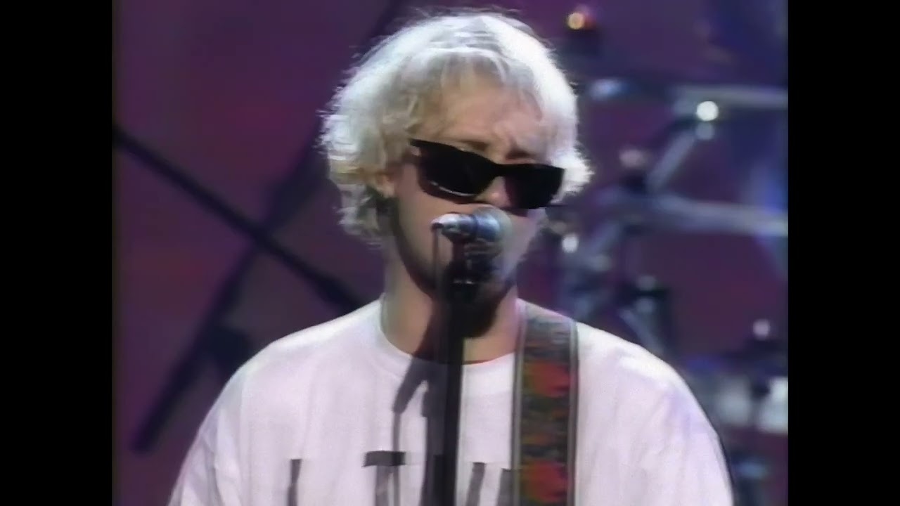 Alice In Chains - Live At MTV Drops The Ball 1992 HD - YouTube