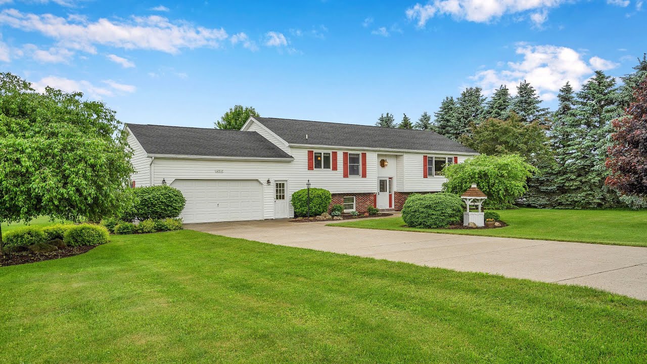 For Sale - 12517 West Schutt Road, Sardinia, NY 14134