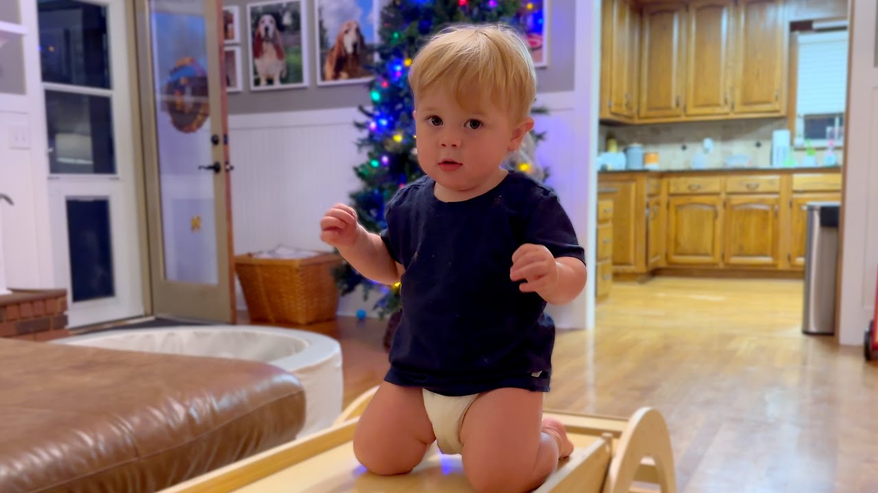 Friendsgiving, Thanksgiving in Kingston, and the beginnings of Christmas