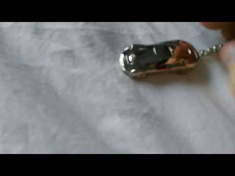 spectre-aston-martin-db10,-jaguar-c-x75-unboxing-and-aston-martin-db5-overview-(keychains)