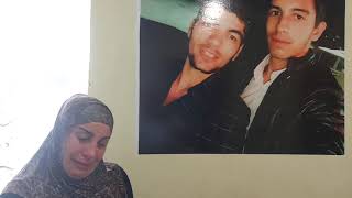 Sehid bacisi feryad edir.