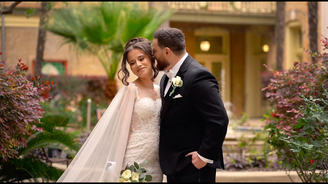 Adelle & Ryan at The Menger Hotel