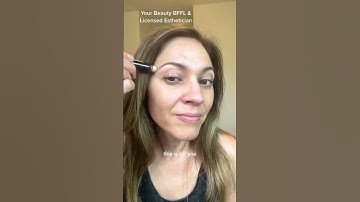 Instantly brightens & defines your eyebrows! #shorts